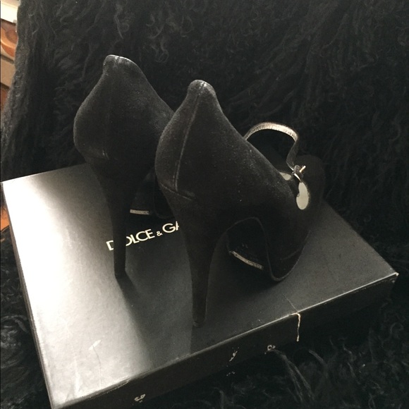 Black suede dolce and gabbana shoes - Picture 7 of 7